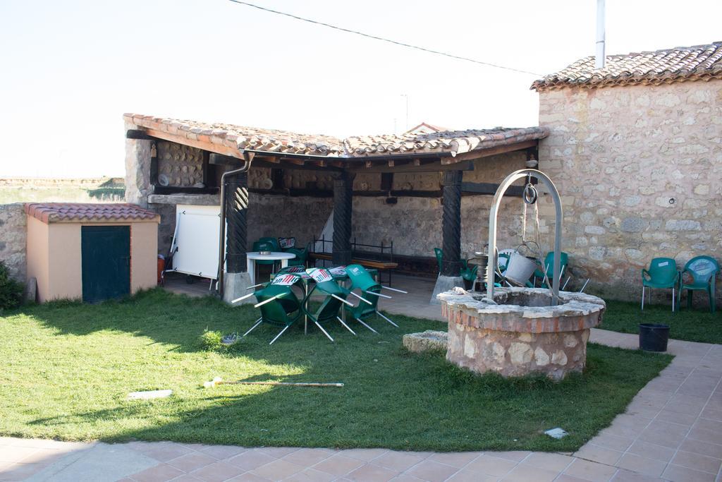 La Cerca De Dona Jimena Guest House Modúbar de San Cibrián Bagian luar foto